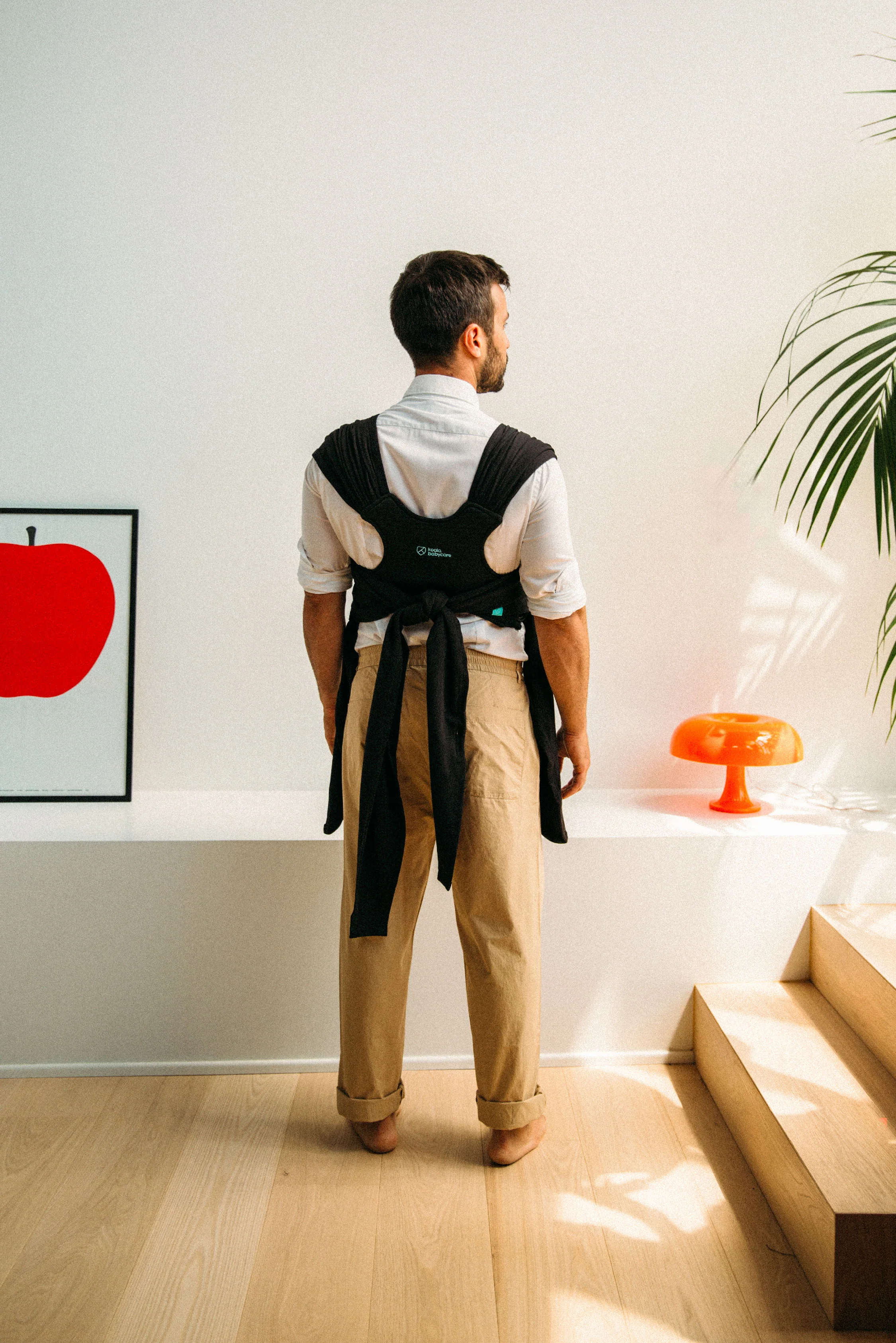 CUDDLE BAND 2 Newborn Baby Wrap - Black - Image 4