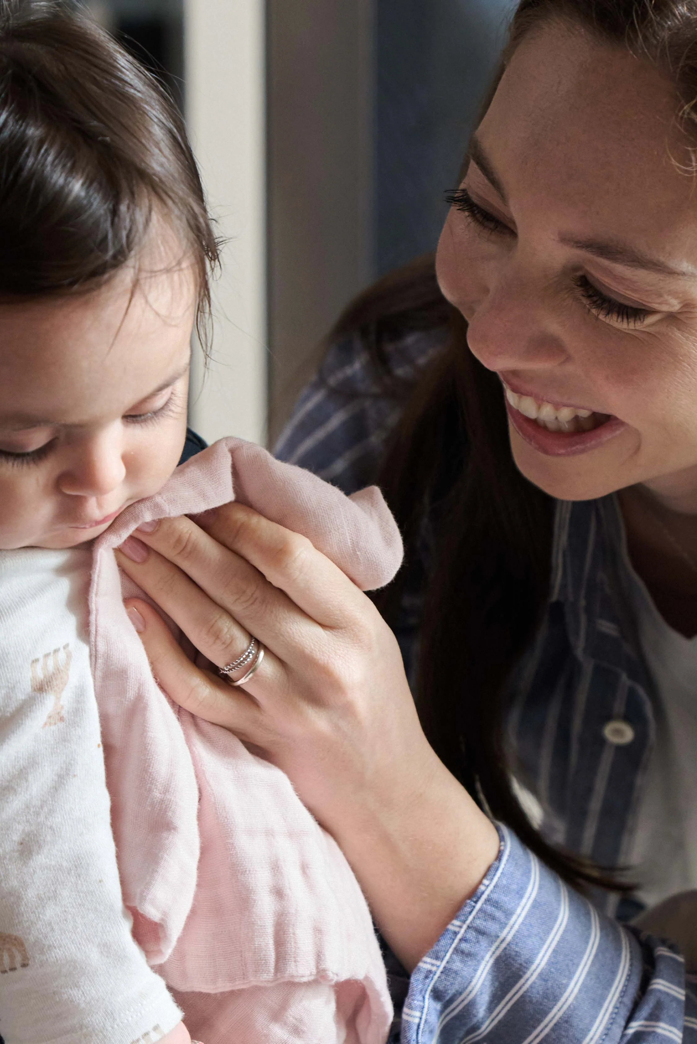 SOFT TOUCH 50x25 Newborn muslin cloths - Pink Sand - Image 4