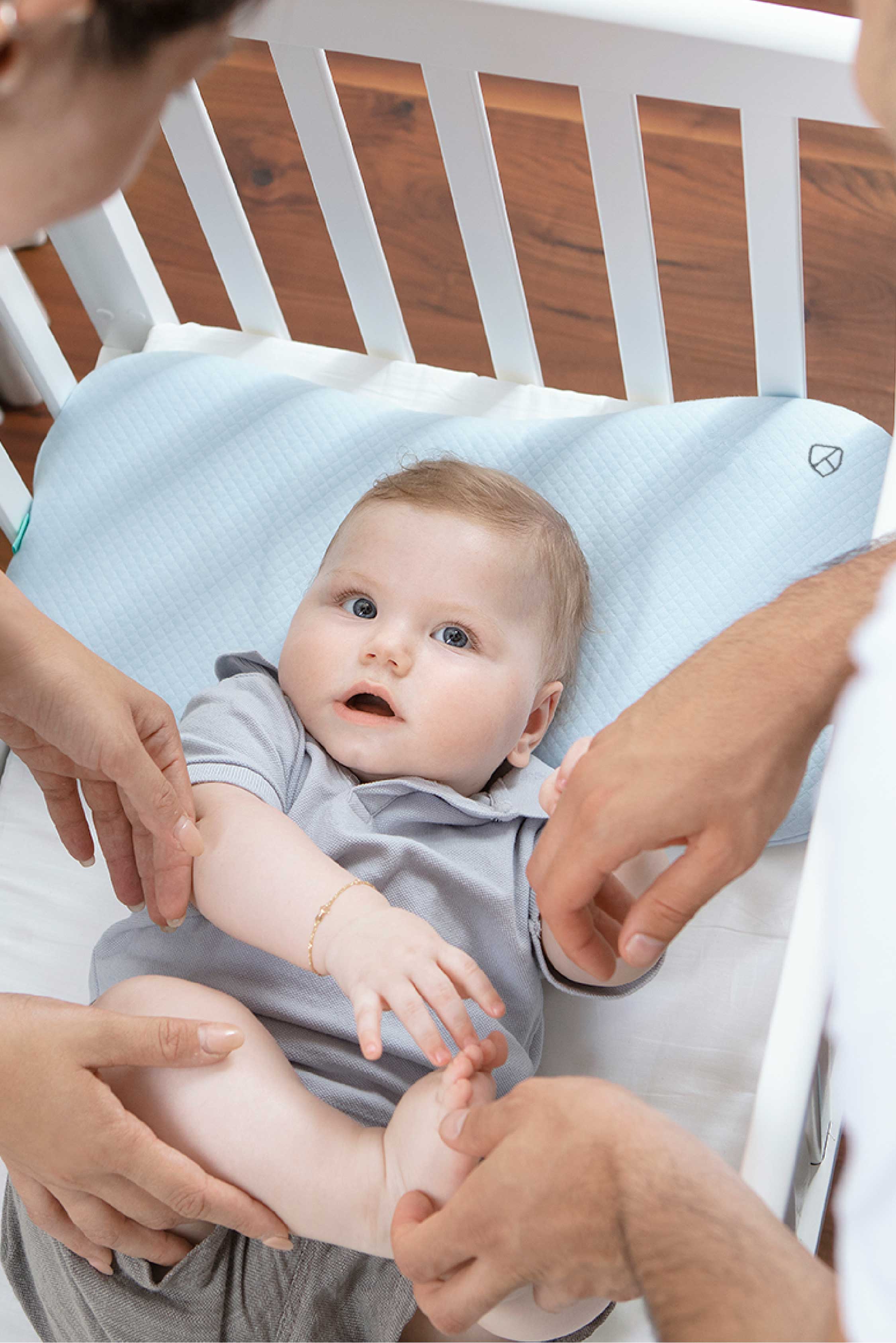 PERFECT HEAD MAXI Pillow for Plagiocephaly - Light Blue - Image 4